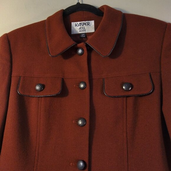 Kasper Vintage Blazer & Skirt Suit Maroon 100% Wool Stylish Statement Suit Sz10P - Picture 8 of 13